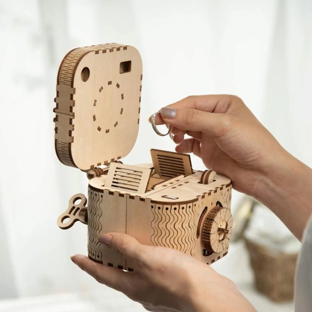 Robotime Rokr 123Pcs Treasure Box 3D Wooden Puzzle – Creative Gift for All Ages