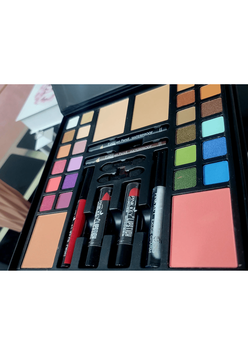 All in 1 Makeup Kit