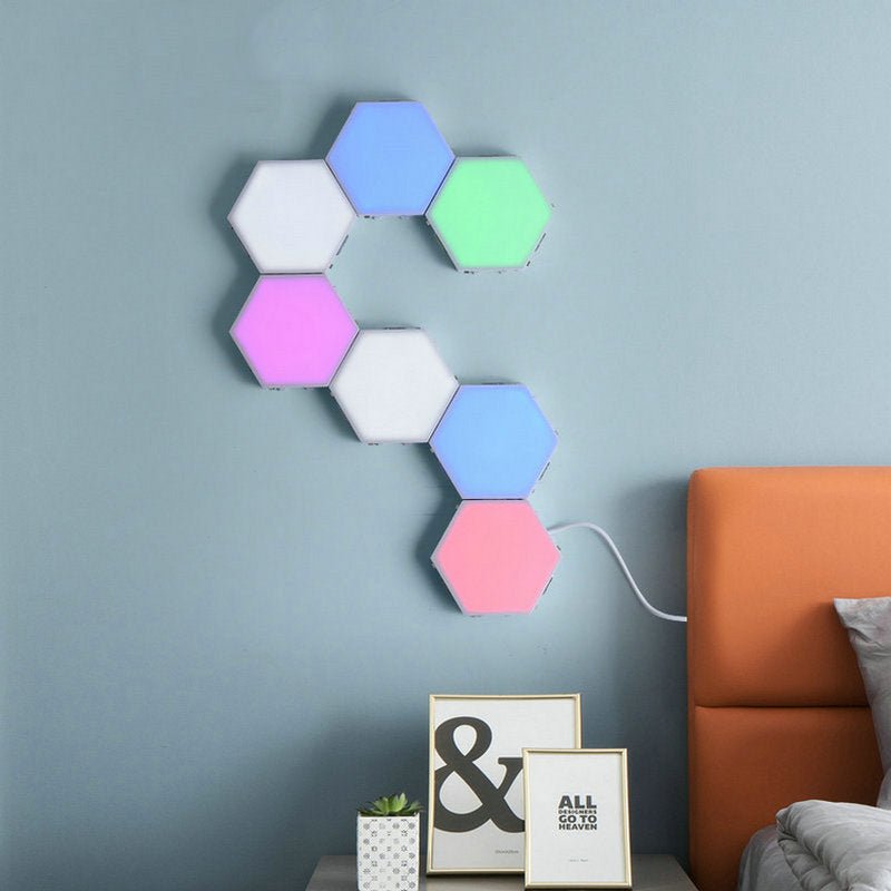 Wireless App-Controlled LED Honeycomb Light – Modular, DIY Hexagon for iOS & Android